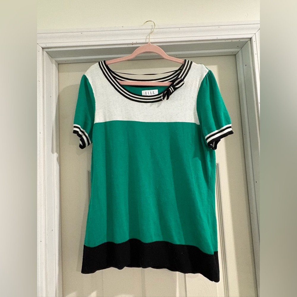 Elle Short Sleeve Top in Green, White, and Black